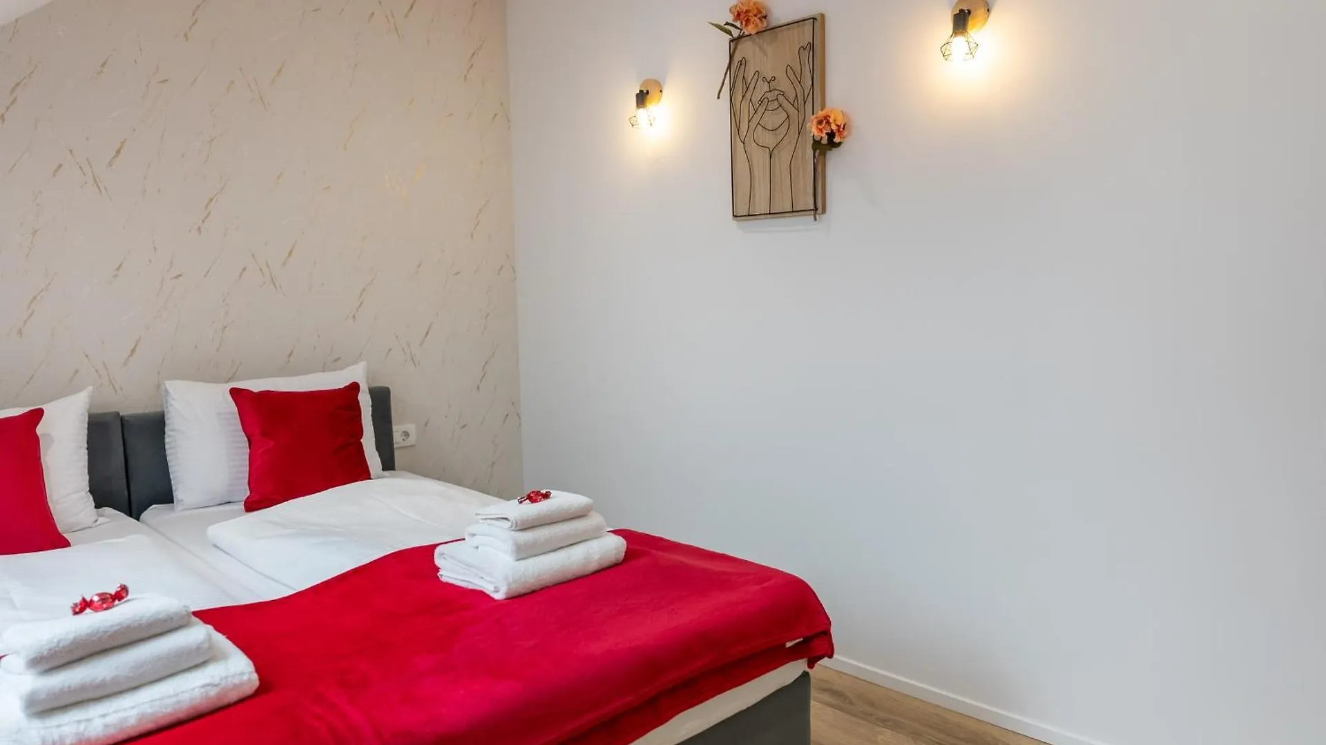 Golden Oasis Free Private Parking 0*, Ljubljana