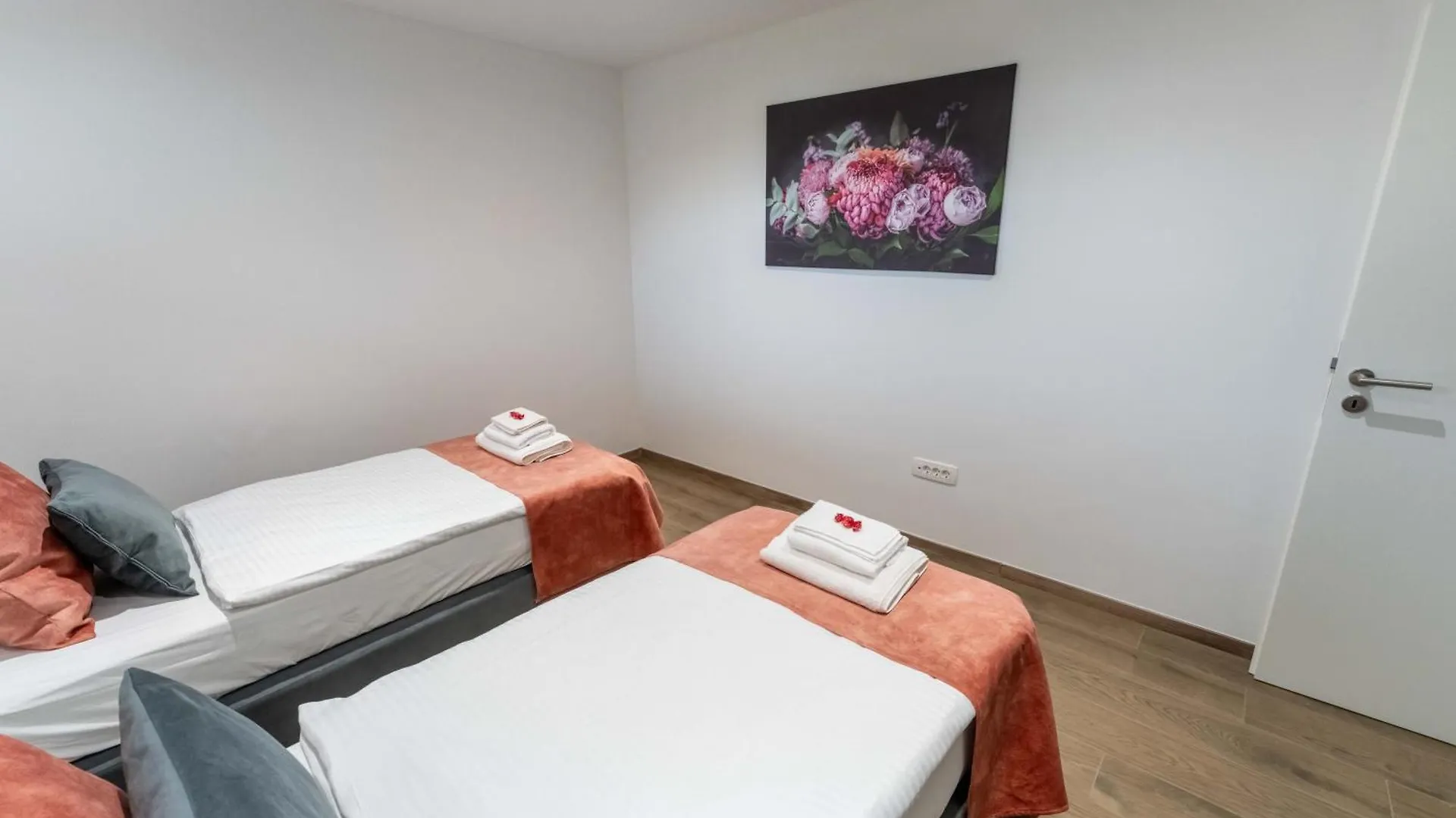Golden Oasis Free Private Parking Lägenhet Ljubljana